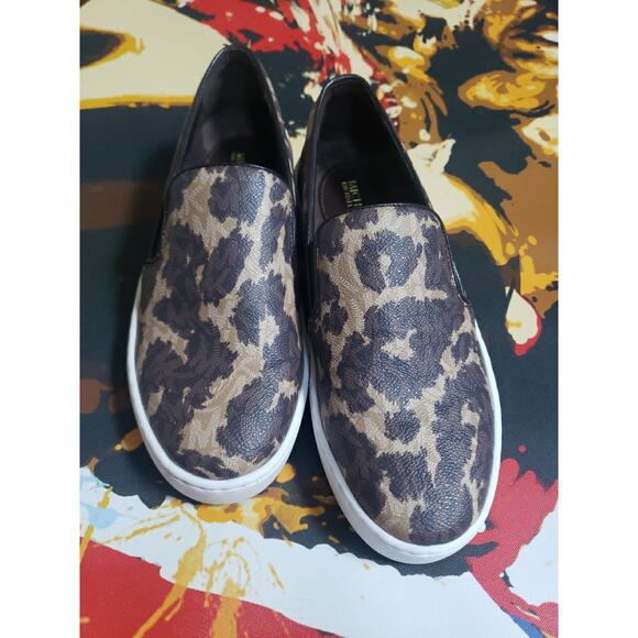 Michael Kors Keaton Studded Two-Tone Python Embossed Leather Slip-On Size 6.5 - Picture 1 of 6